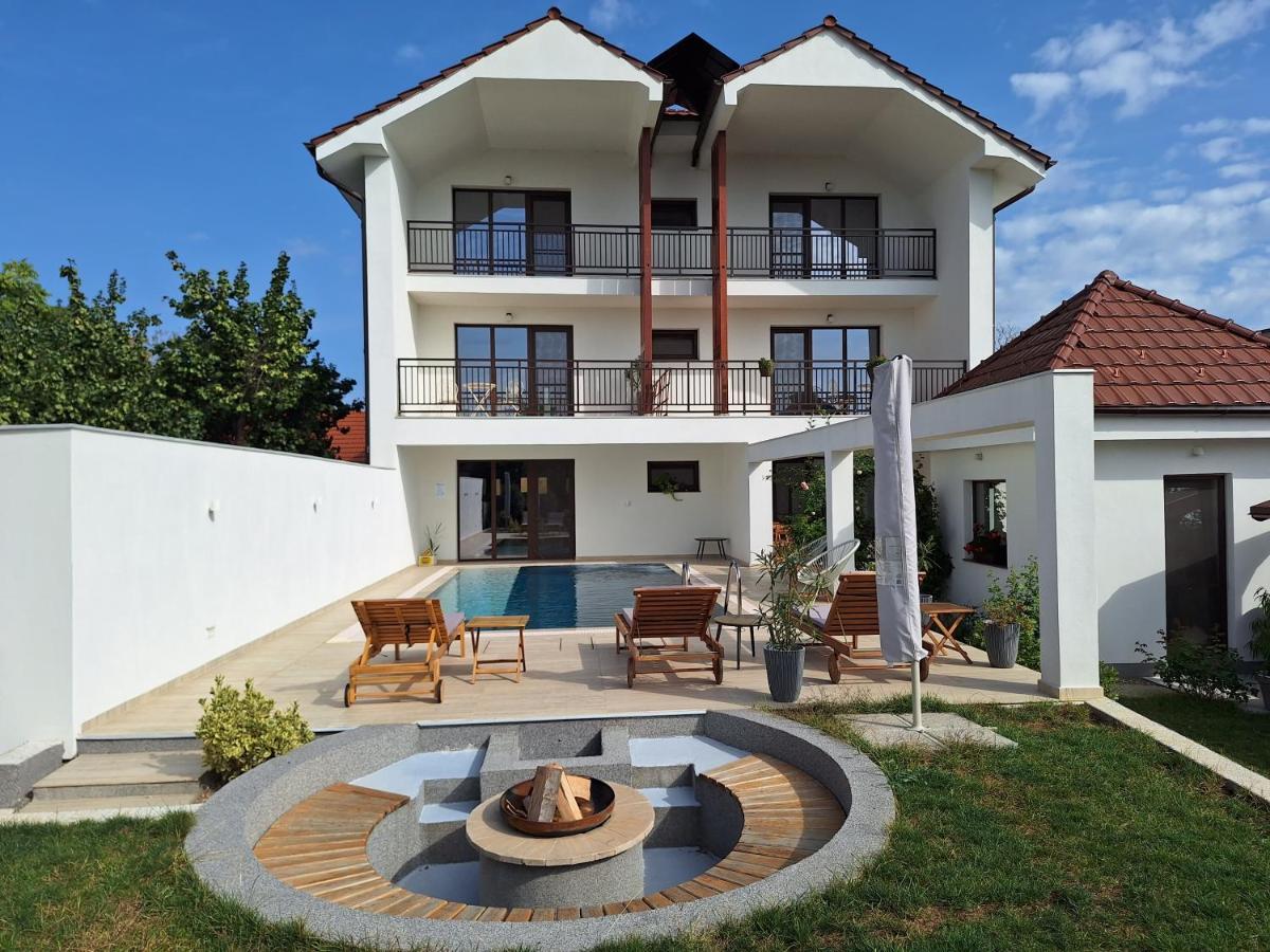 Trend Bed and Breakfast Αράντ Εξωτερικό φωτογραφία